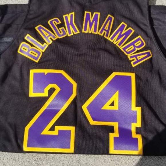 adidas black mamba